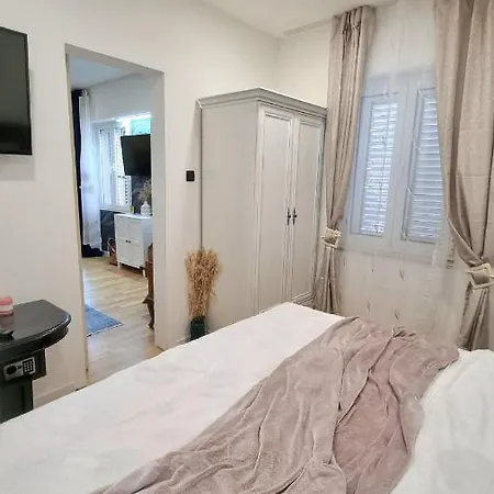 Apartment Place 4 U Center Zadar